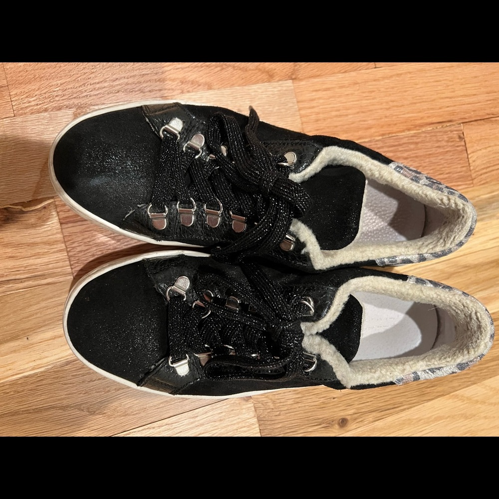 275 Central, suede lined sneakers, size 39
